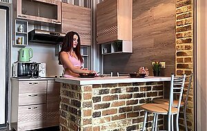 Enni roud, fucked a busty beauty in the kitchen